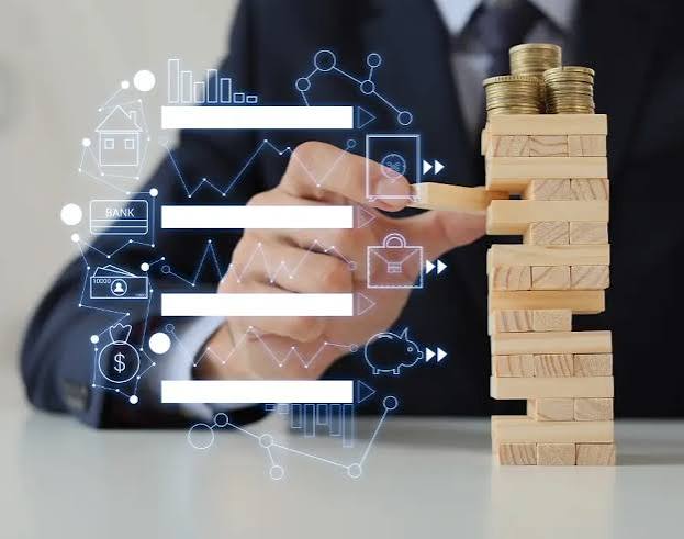 Essential Financial Strategies for Small Business Optimization