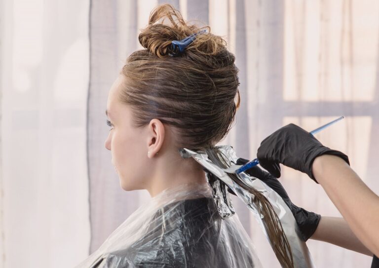 Why Does Hair Colour Fade Faster at the Ends?