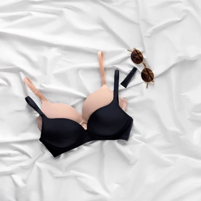 How to Lift and Support Sagging Breasts With the Right Bra